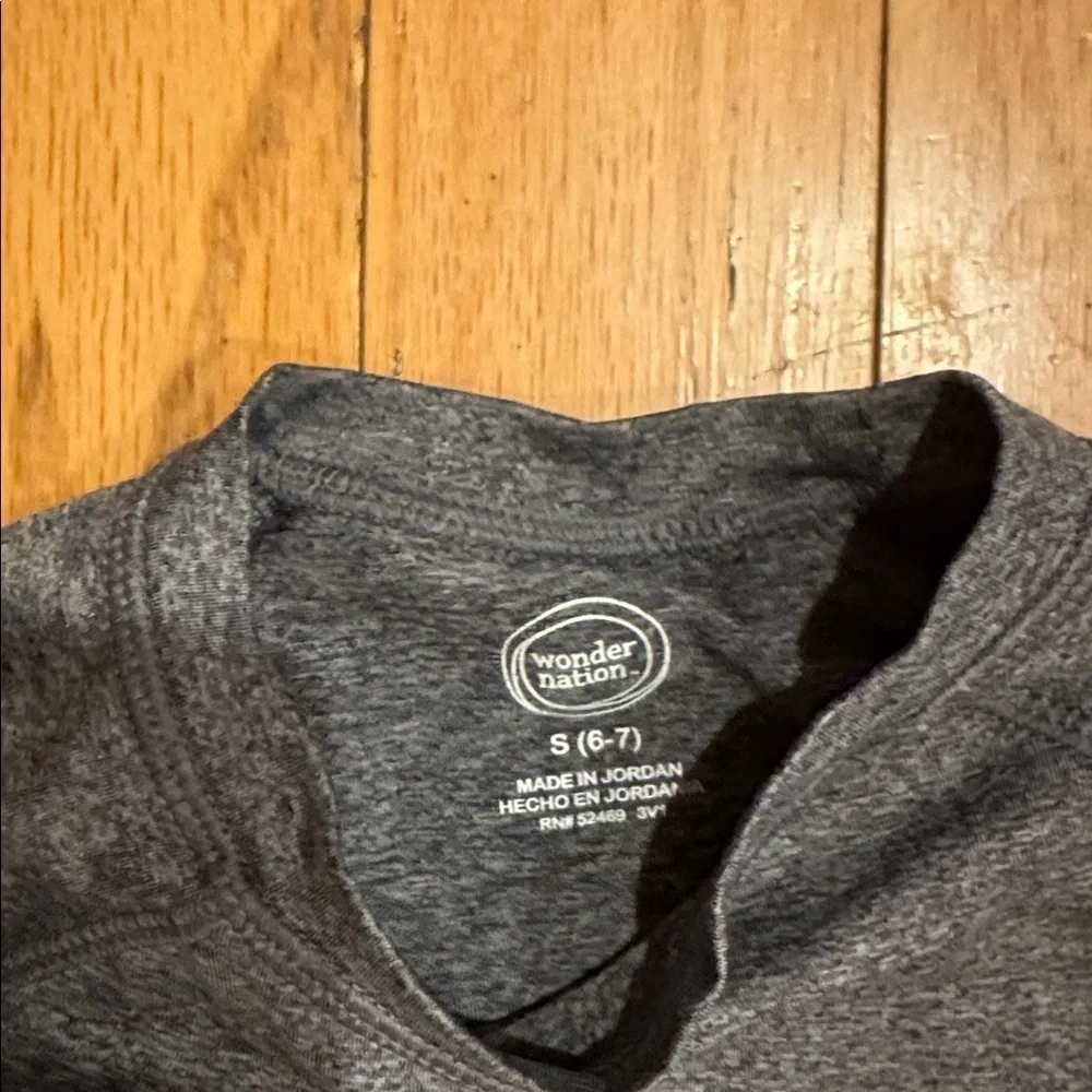 Wonder Nation | Boys Swim Rash Guard | Gray | Size S 6/7 | Long Sleeve